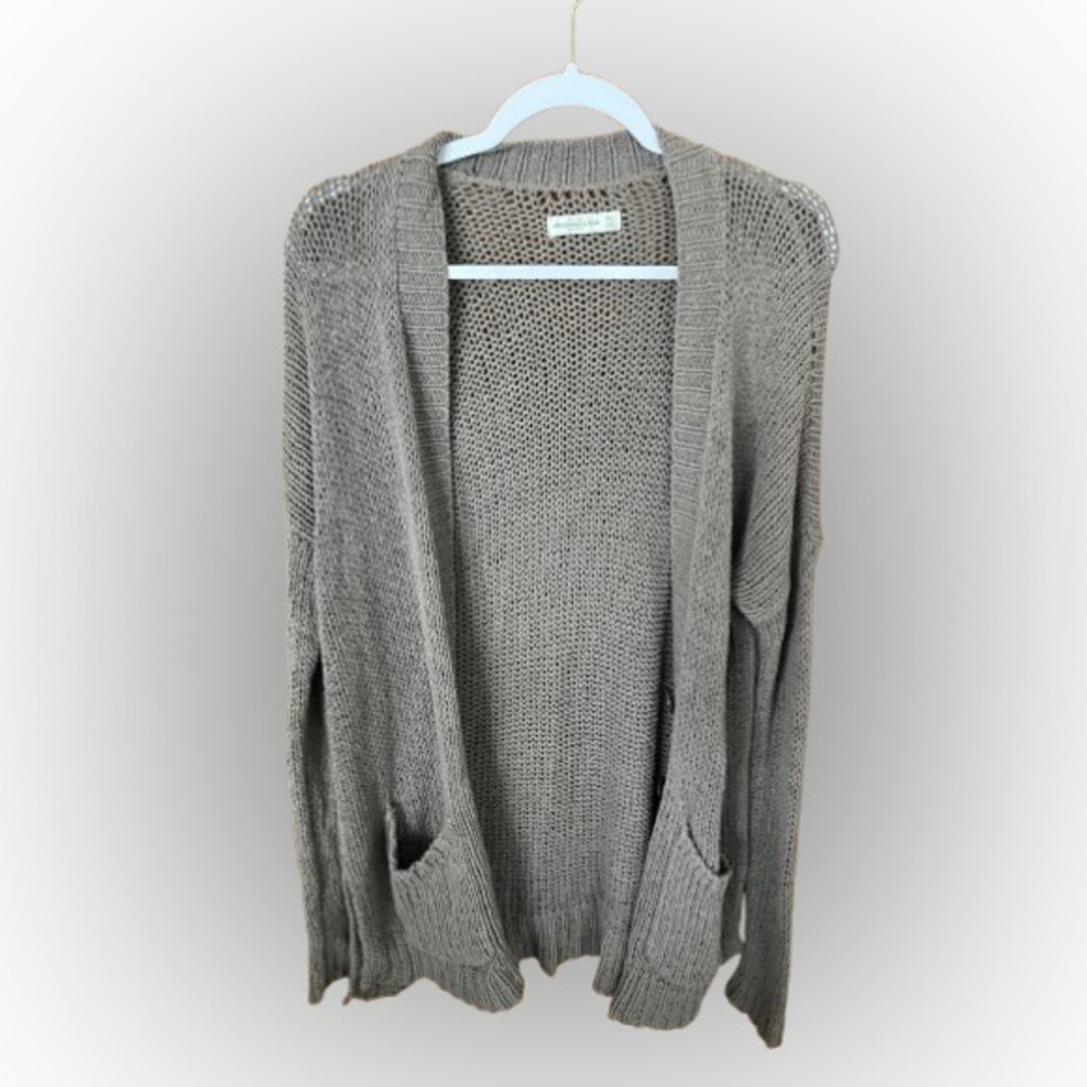 Abercrombie and Fitch Grey Cardigan